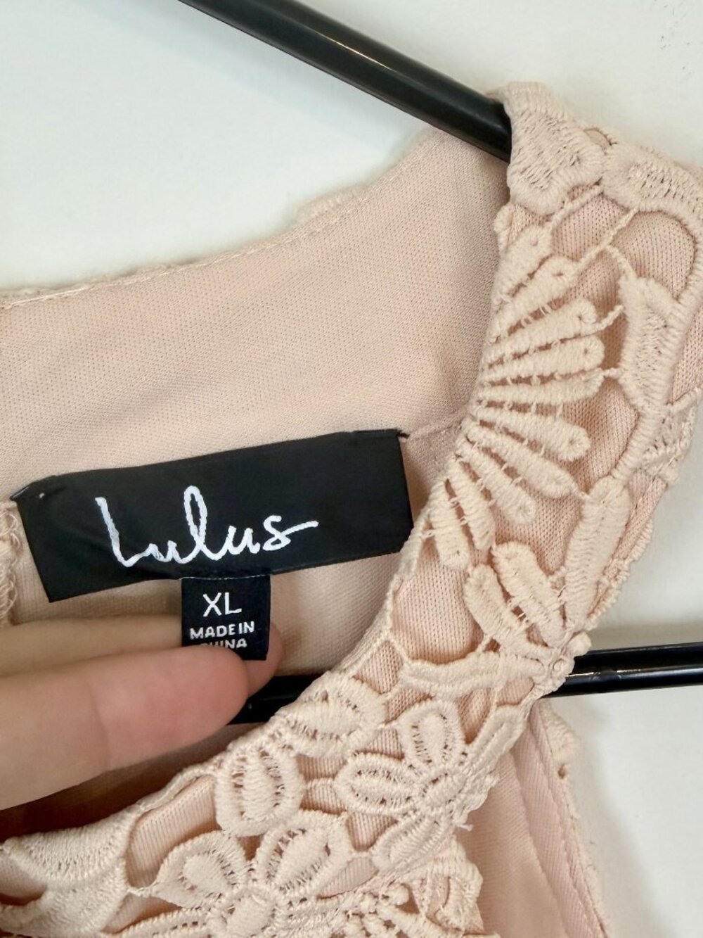 NWT Lulus Picture Perfect Blush Lace Halter Neck Side Slit Maxi Dress - Size: XL - Picture 3 of 7